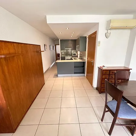 Agi Riera La Cuana Apartment *
