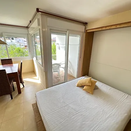 Agi Riera La Cuana Apartment